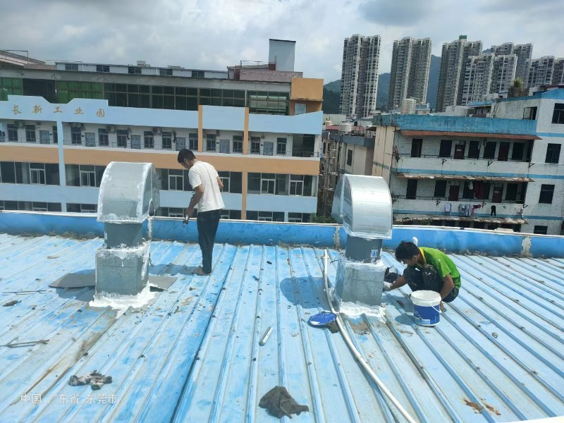 南通钢结构屋面涂料维修方法